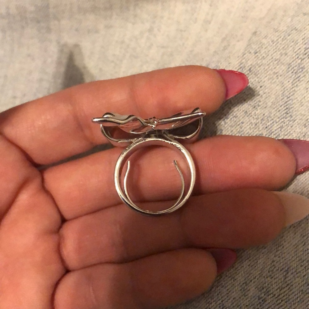 Silver bow ring - Picture 3 of 3